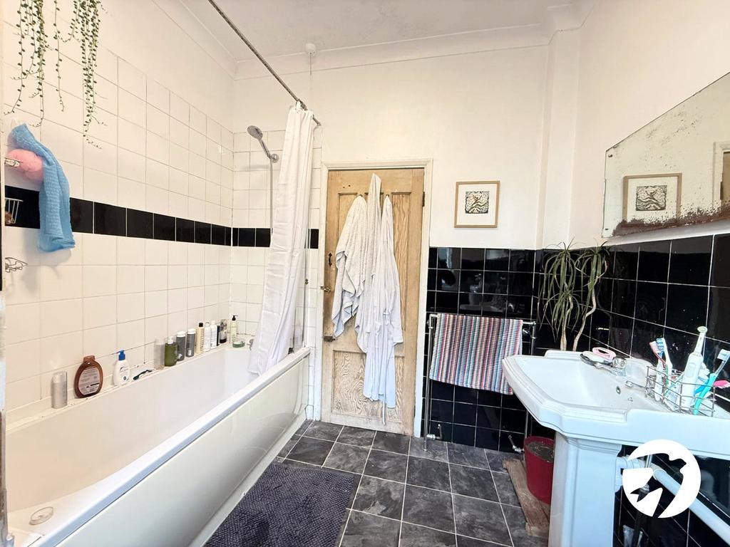 Picture 16