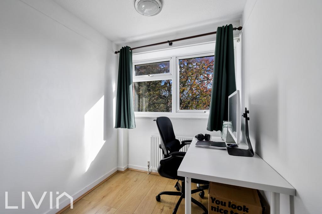 Chichele gardens, 18 (16 from 27) 5