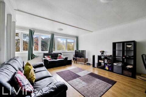 undefined, Croydon CR0