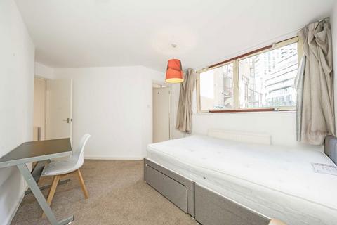 2 bedroom flat to rent, Cape Yard, London E1W