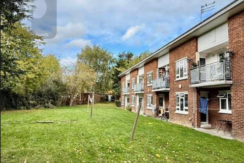 Kingsbury Road, Kingsbury, London, NW9