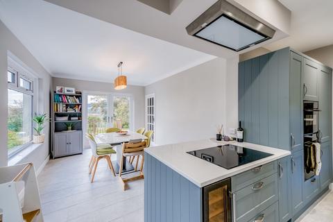 undefined, Highveld, Rhu, G84 8NL