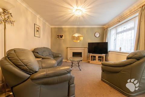 undefined, Kingsdown Close, Basildon SS13