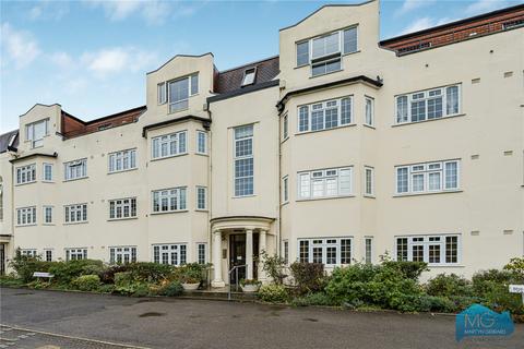 Etchingham Park Road, London, N3
