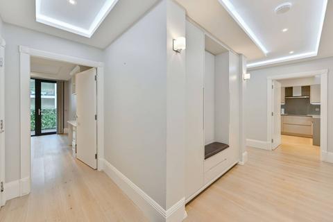 3 bedroom flat for sale, Knaresborough Drive, Earlsfield, London, SW18
