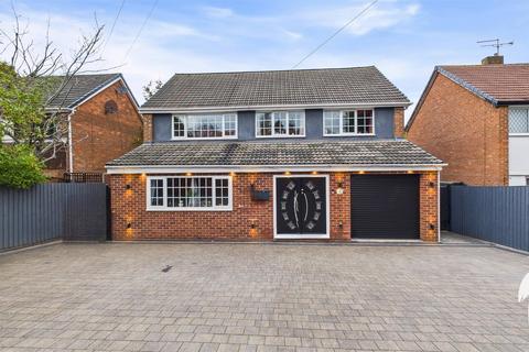 4 bedroom detached house for sale, Loughborough Avenue, Ashbrooke, Sunderland