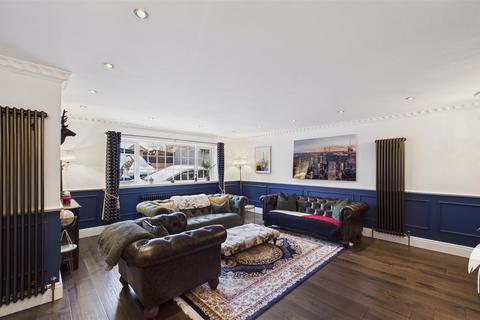 4 bedroom detached house for sale, Loughborough Avenue, Ashbrooke, Sunderland