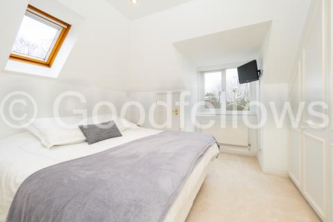 undefined, Grange Road, Surrey SM2