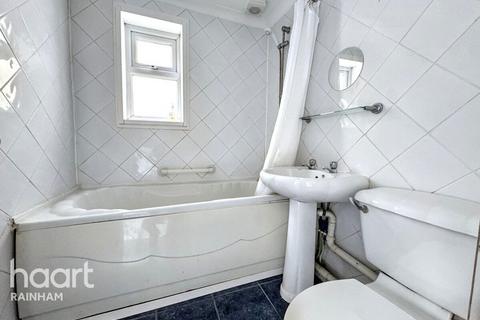 undefined, Upminster Road South, Rainham, RM13 9AA