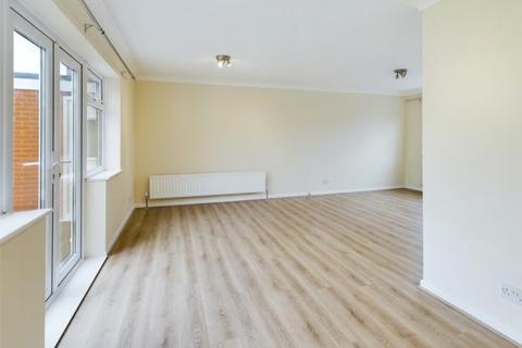 undefined, Glade Avenue, Nottingham, Nottinghamshire, NG8