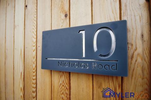 10 Nicholas Road, Widnes, WA8 8ST