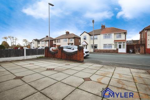 10 Nicholas Road, Widnes, WA8 8ST