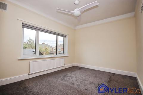 10 Nicholas Road, Widnes, WA8 8ST
