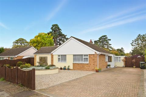 4 bedroom detached bungalow for sale, Orchard Grove, Diss IP22