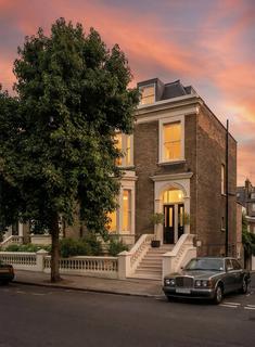 2 bedroom flat for sale, Warwick Avenue, London W9