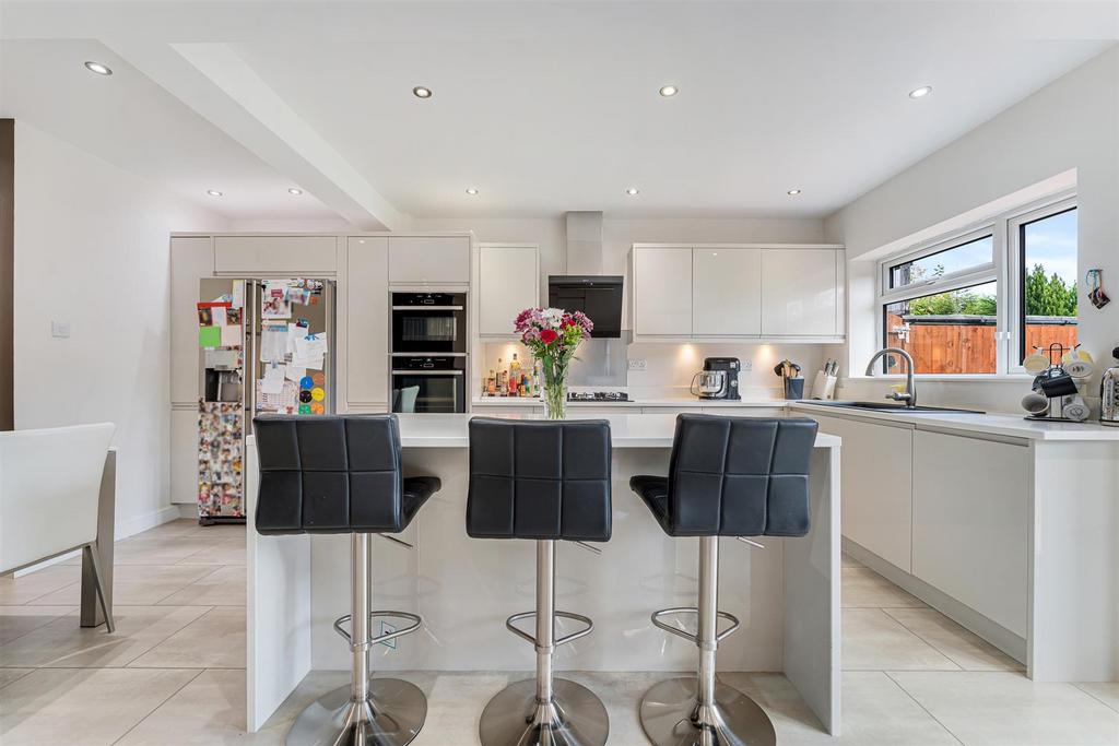 Kitchen 7