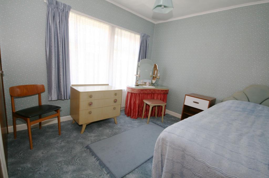 Photograph 10