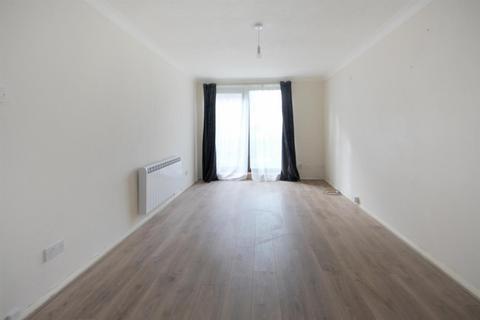 2 bedroom flat to rent, London Road, Patcham, Brighton