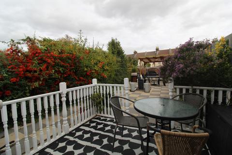 4 bedroom terraced house for sale, Rock Avenue, Gillingham, Kent, ME7