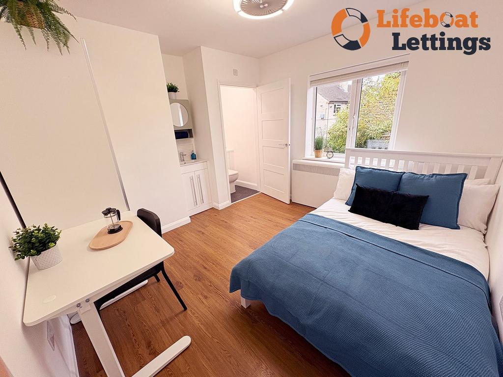 Double bedroom a