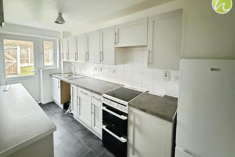 1 bedroom flat to rent, St. Margarets Avenue, Niton Court St. Margarets Avenue, SS17