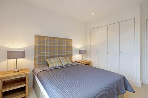 1 bedroom flat to rent, Pimlico Place, Victoria, SW1V