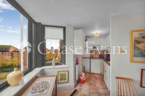 1 bedroom flat for sale, Cumberland Mills Square, Isle Of Dogs, London, E14