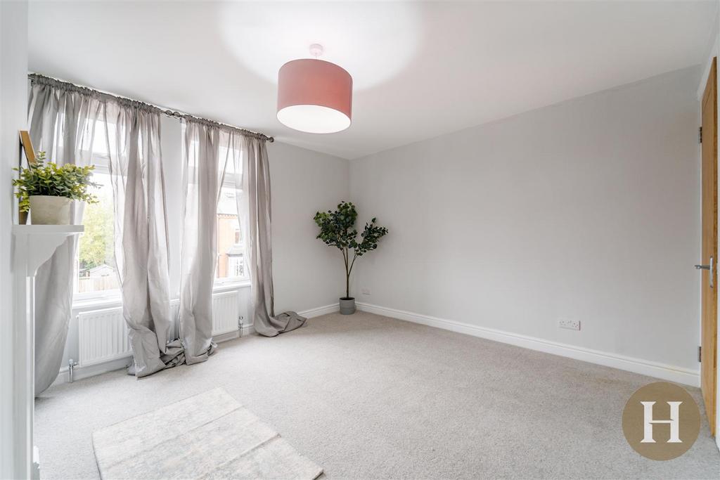Hadleigh Estate Agents-18.jpg