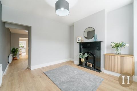 3 bedroom terraced house for sale, Earls Court Road, Harborne, Birmingham, B17