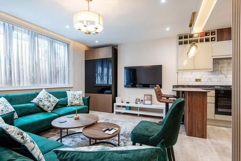 2 bedroom flat to rent, Lupus Street, London SW1V
