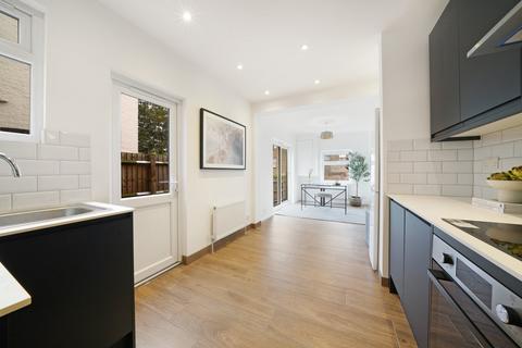 3 bedroom terraced house for sale, Grange Park Road, Thornton Heath, CR7