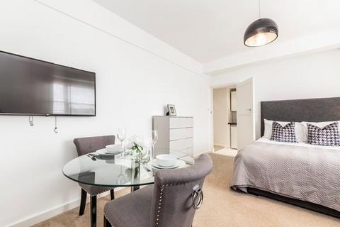 undefined, Hill Street, London W1J