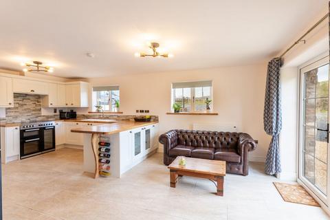 undefined, Llanfihangel-Nant-Bran, Brecon, LD3