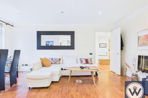 2 bedroom flat for sale, Moscow Road, London, W2 4AF