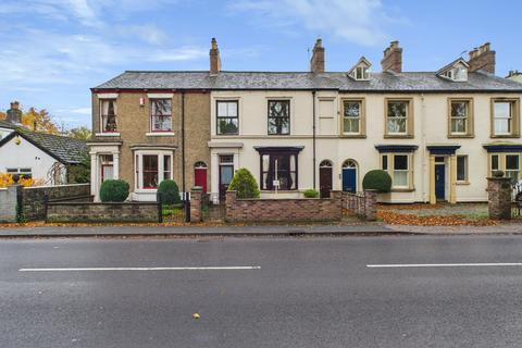 3 bedroom townhouse for sale, Beverley Road, Driffield, YO25