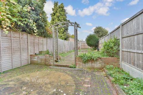 3 bedroom terraced house for sale, Barnsole Road, Gillingham ME7