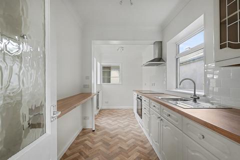 3 bedroom semi-detached house for sale, Oxford Road, Upper Gillingham,