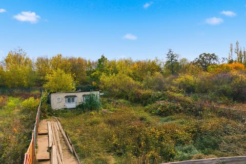 Land for sale, Theydon Bois CM16