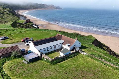 2 bedroom detached bungalow for sale, Killerby Cliff, Cayton Bay, Scarborough