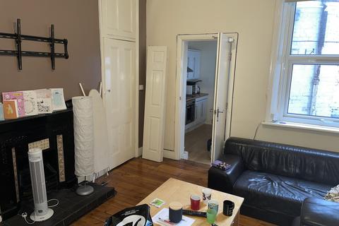 3 bedroom flat to rent, Shortridge Terrace, Newcastle Upon Tyne NE2