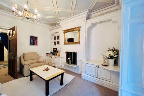 4 bedroom detached house to rent, South Croydon, CR2
