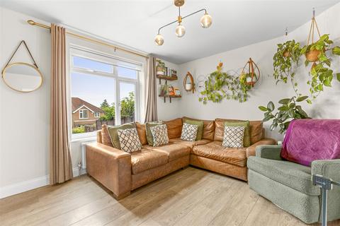 3 bedroom semi-detached house for sale, Totteridge Road, High Wycombe HP13
