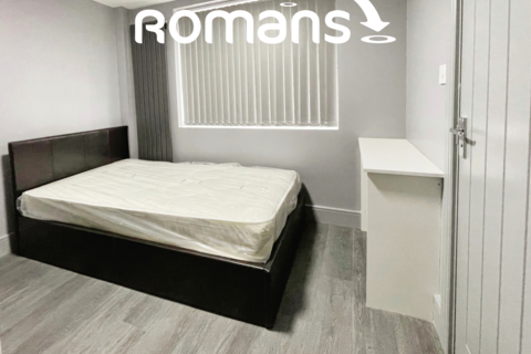 1 bedroom in a house share to rent, Kentwood Hill, Tilehurst, Reading, RG31