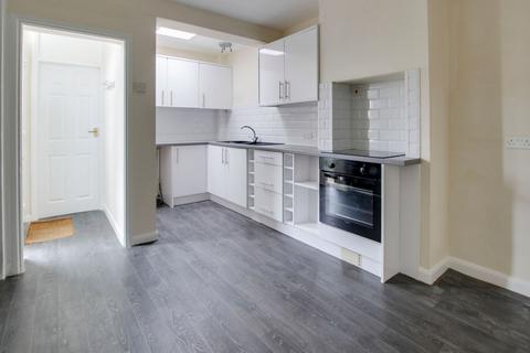 2 bedroom end of terrace house to rent, Russell Street, St. Neots PE19