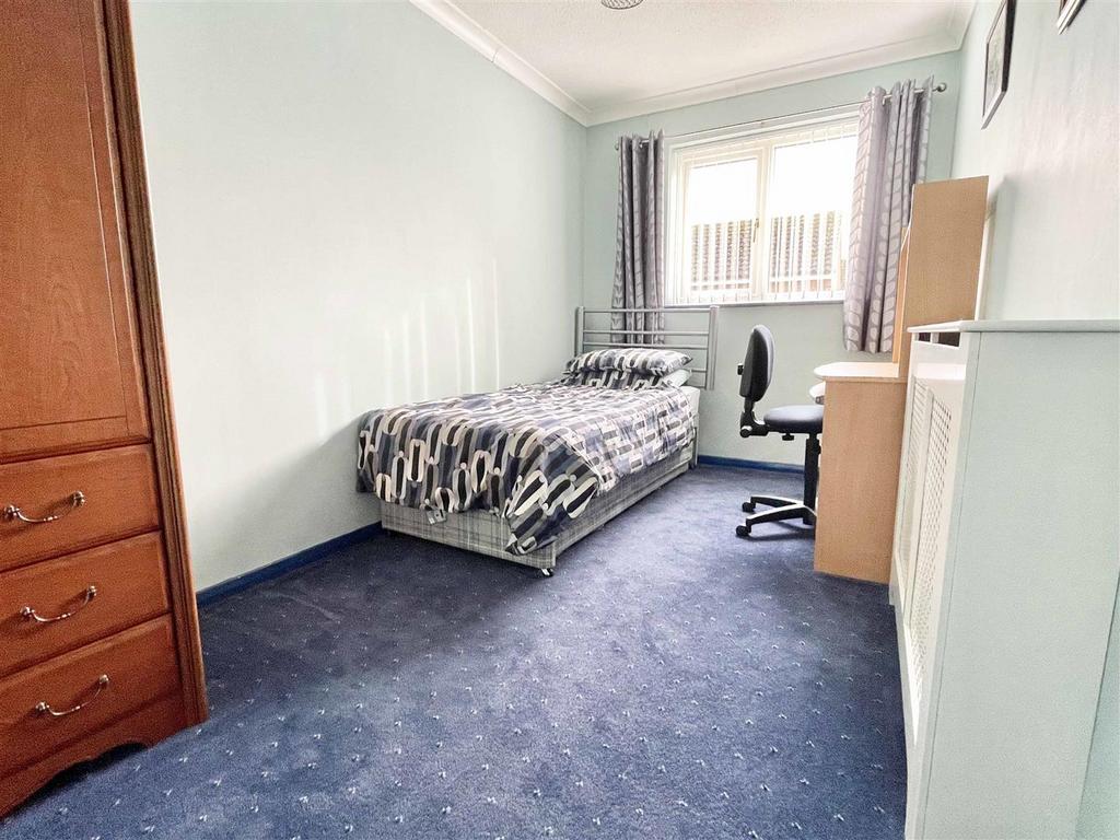 BED4.jpg