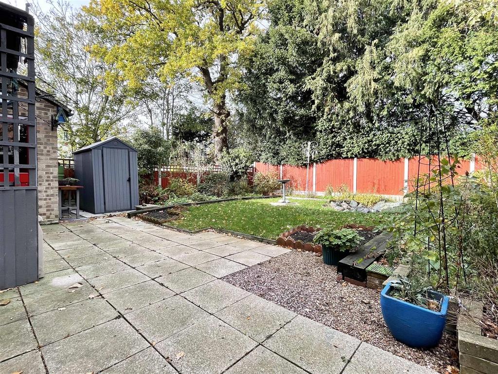 GARDEN.jpg