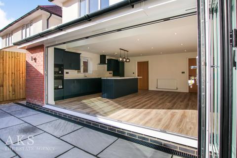 undefined, West Avenue South, Derby DE73