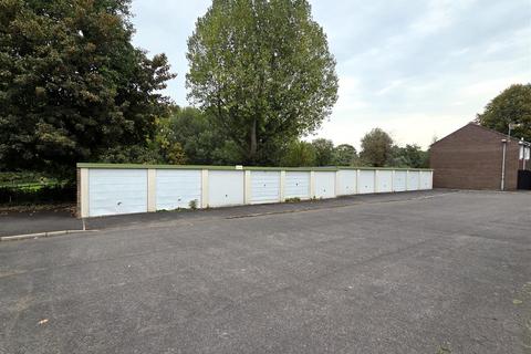 Garage for sale, Weylands, Frome BA11