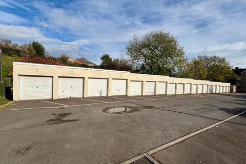 undefined, Austin Close, Frome BA11