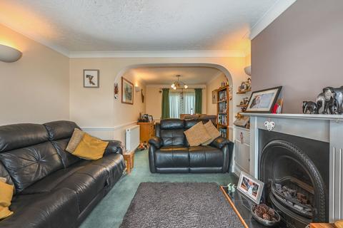 undefined, Willow Drive, Ashford TN26